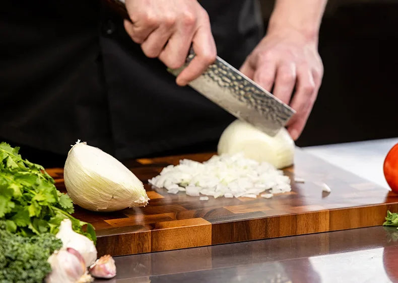 Vegane Küche: Die besten Messer für Gemüse & Kräuter