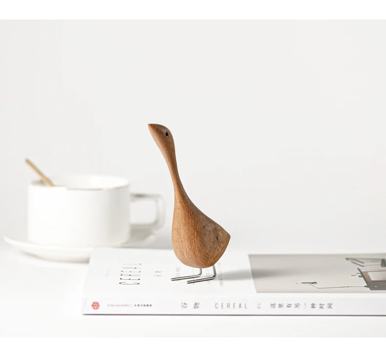 Nordische Holz-Gänsefiguren – Abstrakte Skulpturen aus Teakholz, bezaubernde Tierpaare als natürliche Dekoration für Ihr Zuhause