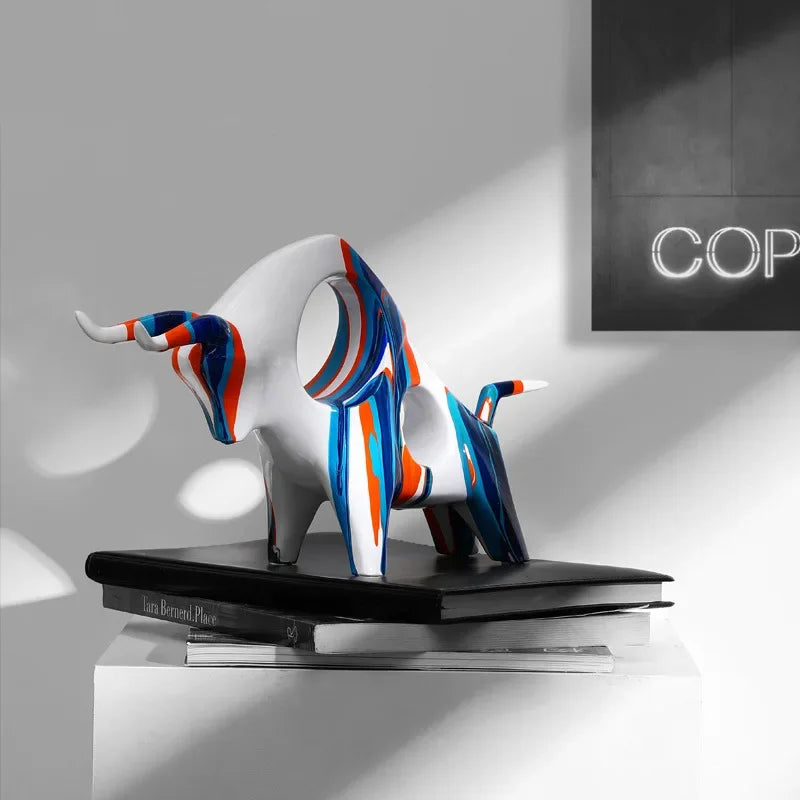 Bunte Bullen-Dekoration – Kreative Kunst im Splashing-Design