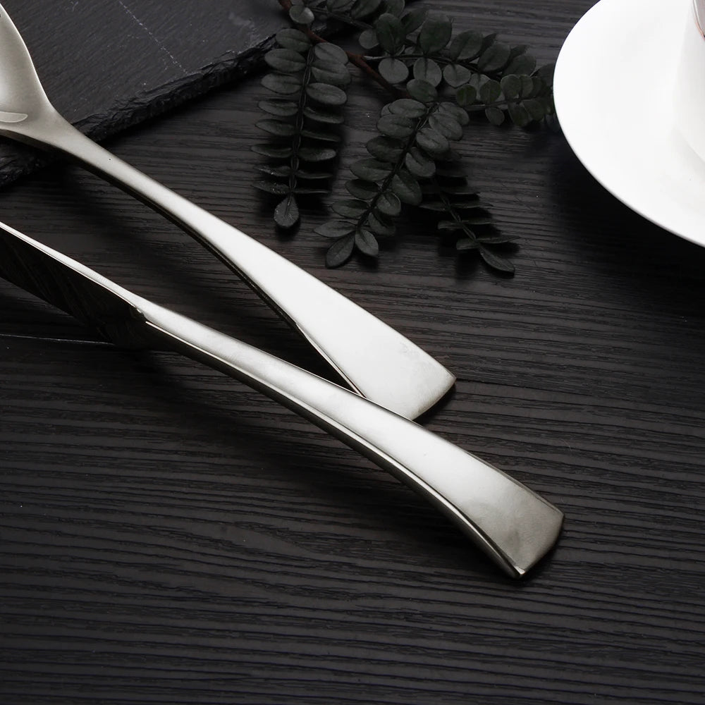20-teiliges Edelstahl-Besteckset – Elegantes Tafelbesteck mit Messer, Gabel und Löffel in Spiegeloptik