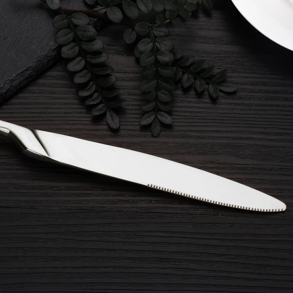 20-teiliges Edelstahl-Besteckset – Elegantes Tafelbesteck mit Messer, Gabel und Löffel in Spiegeloptik