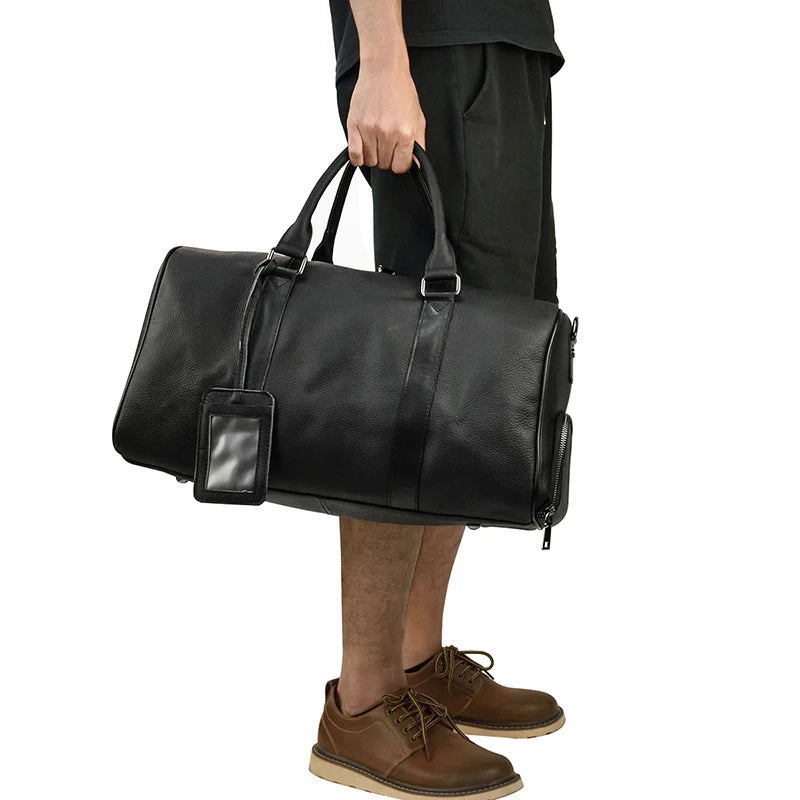 Hochwertige Leder-Reisetasche für stilvolle Männer, ideal als Handgepäck oder Schultertasche